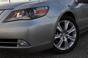 2010 Acura RL Review