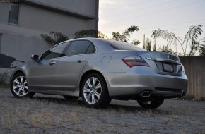 2010 Acura RL Review