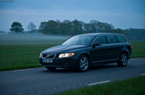 2011 Volvo V70