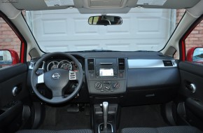 2011 Nissan Versa Review
