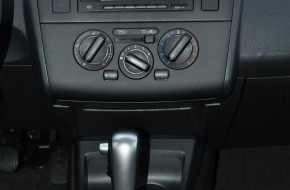 2011 Nissan Versa Review