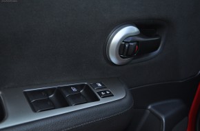 2011 Nissan Versa Review