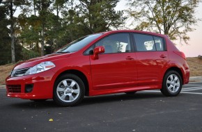 2011 Nissan Versa Review