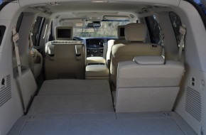 2011 Infiniti QX56 Review