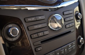 2011 Infiniti QX56 Review