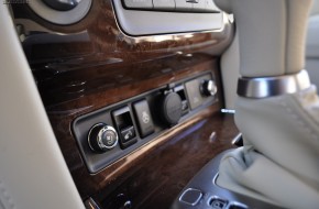 2011 Infiniti QX56 Review