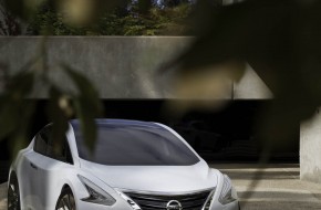 Nissan Ellure Concept