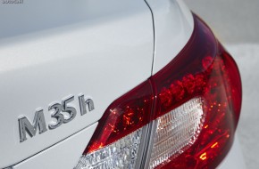 2012 Infiniti M Hybrid