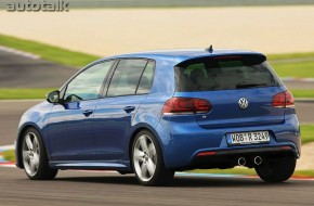2011 Volkswagen Golf R20