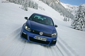 2011 Volkswagen Golf R20