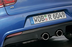 2011 Volkswagen Golf R20