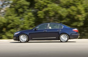 2010 Hyundai Genesis