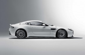 2011 Aston Martin Vantage GT4