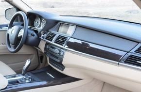 2011 BMW X5 Review