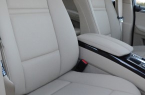 2011 BMW X5 Review