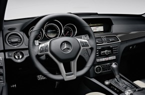 2012 Mercedes-Benz C63 AMG