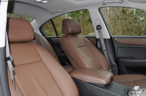 2011 Hyundai Genesis Sedan Review