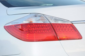 2011 Hyundai Genesis Sedan Review