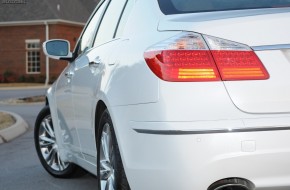 2011 Hyundai Genesis Sedan Review