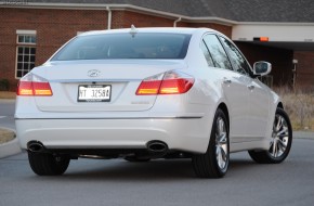 2011 Hyundai Genesis Sedan Review