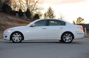 2011 Hyundai Genesis Sedan Review