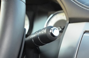 2011 Jaguar XF Review