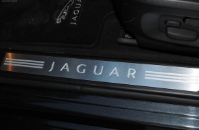 2011 Jaguar XF Review
