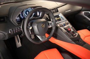 2012 Lamborghini Aventador LP700-4