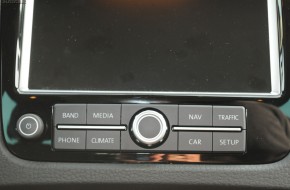 2011 Volkswagen Touareg Review