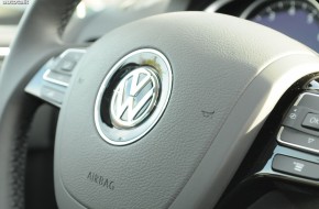 2011 Volkswagen Touareg Review