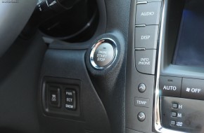 2011 Lexus IS250C Review