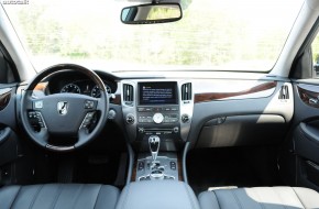 2011 Hyundai Equus Review