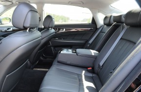 2011 Hyundai Equus Review