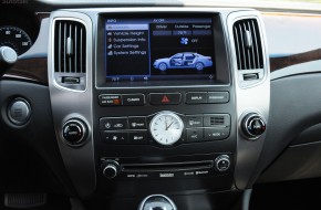 2011 Hyundai Equus Review