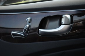 2011 Hyundai Equus Review