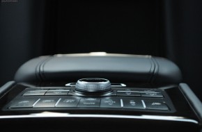 2011 Hyundai Equus Review