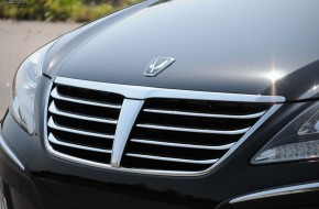 2011 Hyundai Equus Review