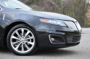 2011 Lincoln MKS Review