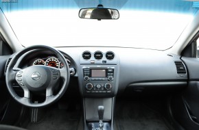 2011 Nissan Altima Review