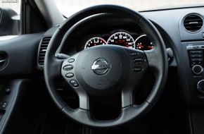 2011 Nissan Altima Review