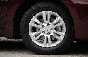 2011 Nissan Altima Review