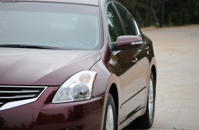 2011 Nissan Altima Review