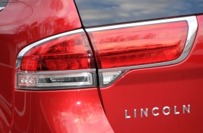 2011 Lincoln MKX Review