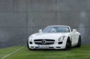 2012 Mercedes-Benz SLS AMG Roadster