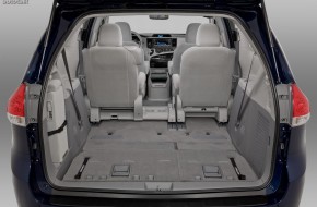 2011 Toyota Sienna LE