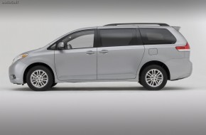 2011 Toyota Sienna XLE