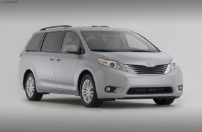2011 Toyota Sienna XLE