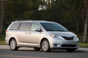 2011 Toyota Sienna XLE