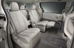 2011 Toyota Sienna Limited