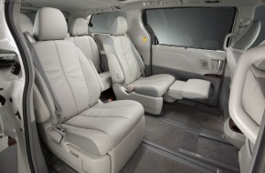 2011 Toyota Sienna Limited